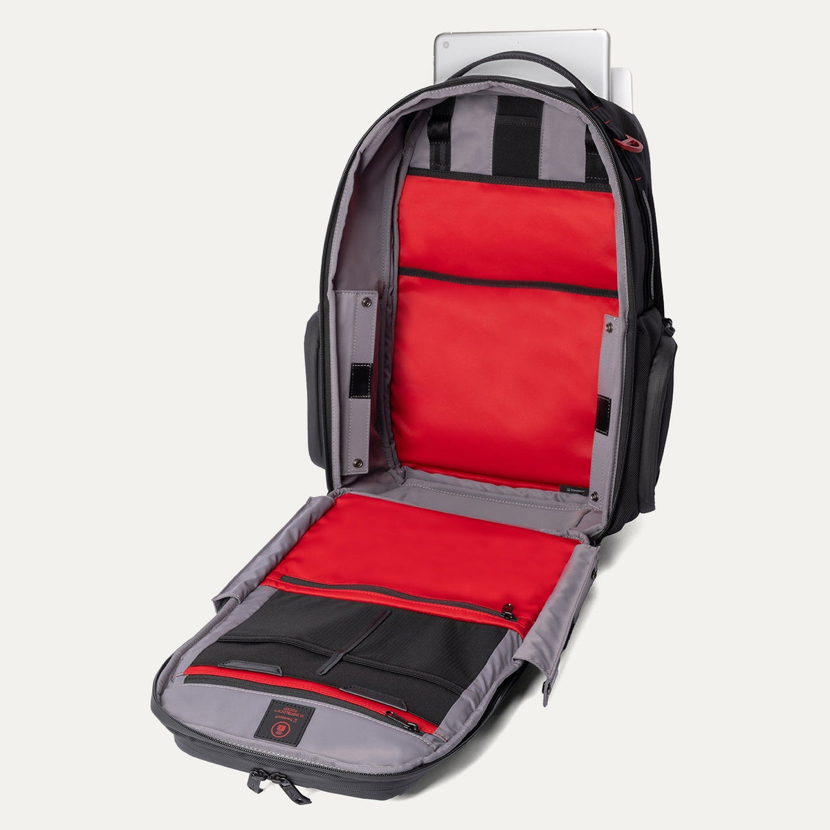 Altitude™ Large Expandable Laptop Backpack 30-36L