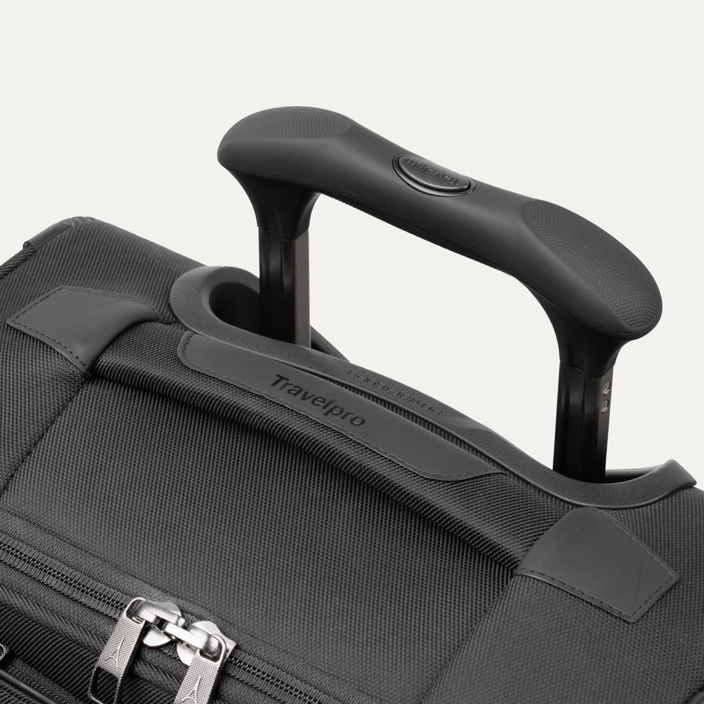 Crew™ Classic Compact Carry-On / Large Check-In Set