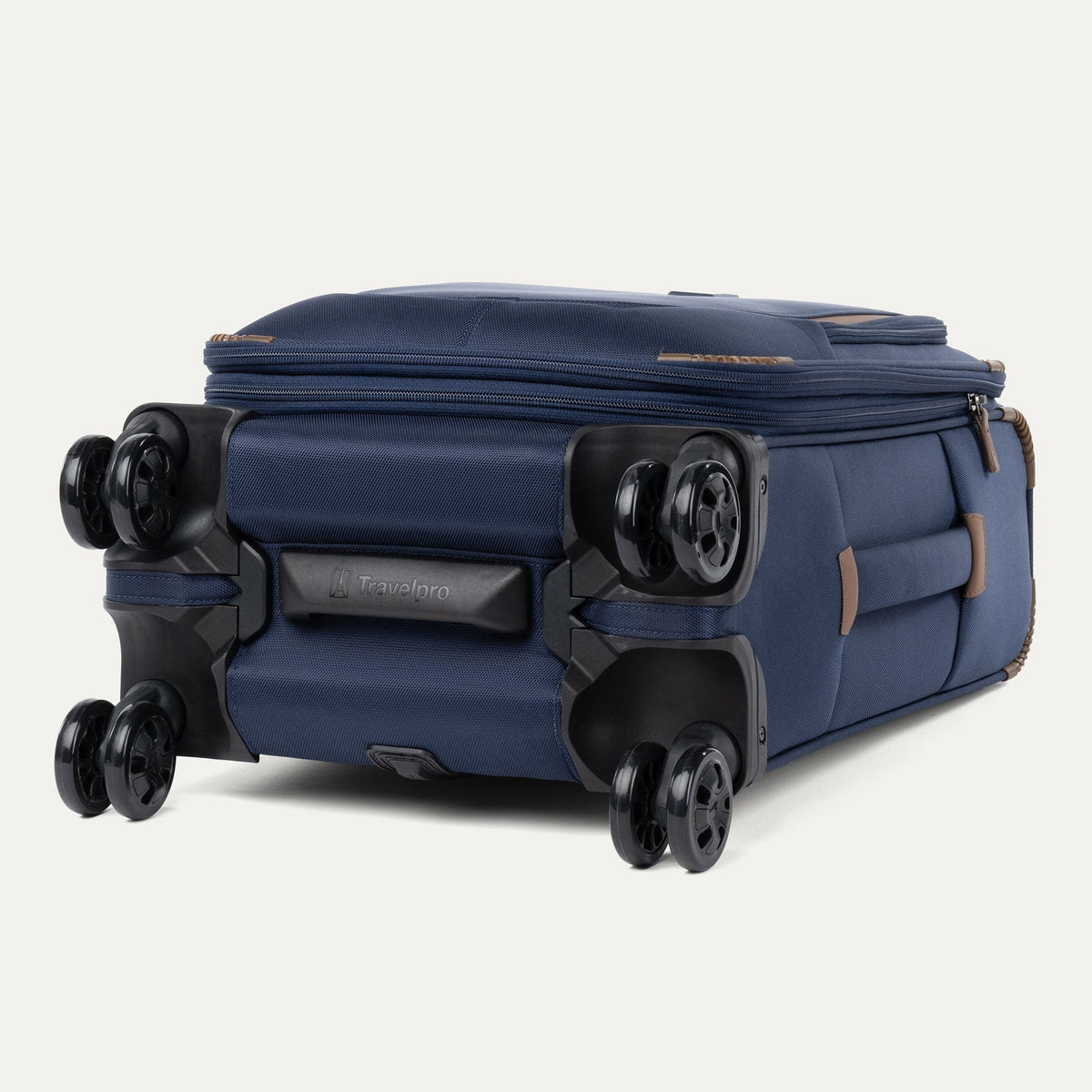 Crew™ Classic Compact Carry-On / Large Check-In Set