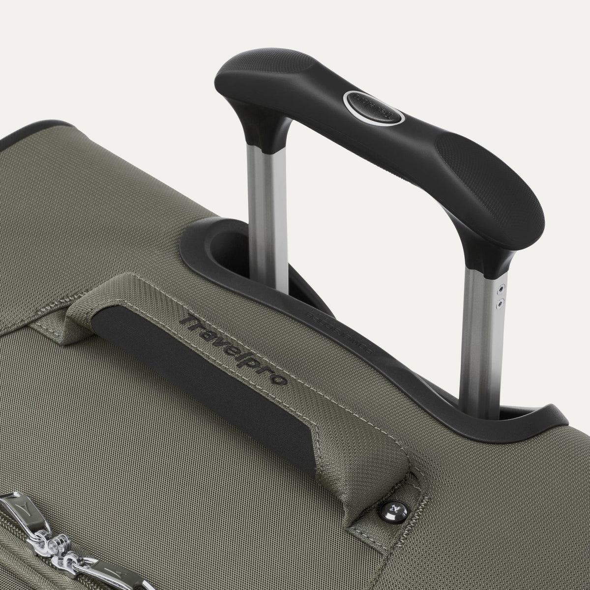 Maxlite® 5 Medium Check-In Spinner