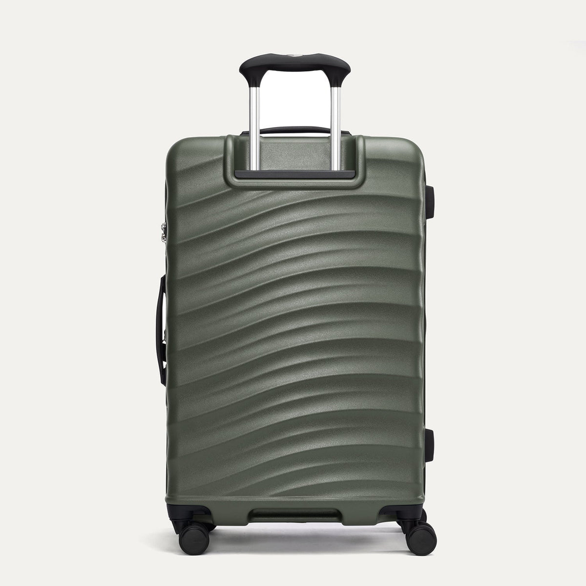 Maxlite® Air V2 Medium Check-In Hardside Spinner