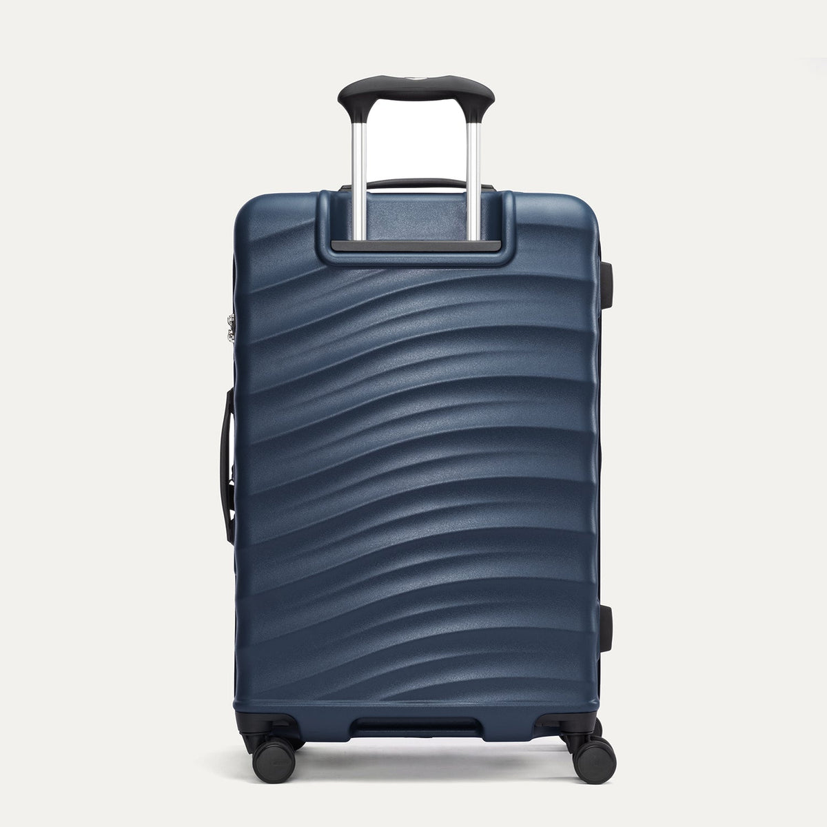 Maxlite® Air V2 Medium Check-In Hardside Spinner
