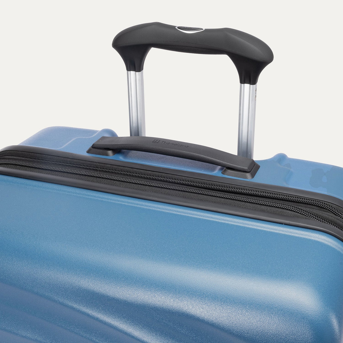 Maxlite® Air V2 Medium Check-In Hardside Spinner