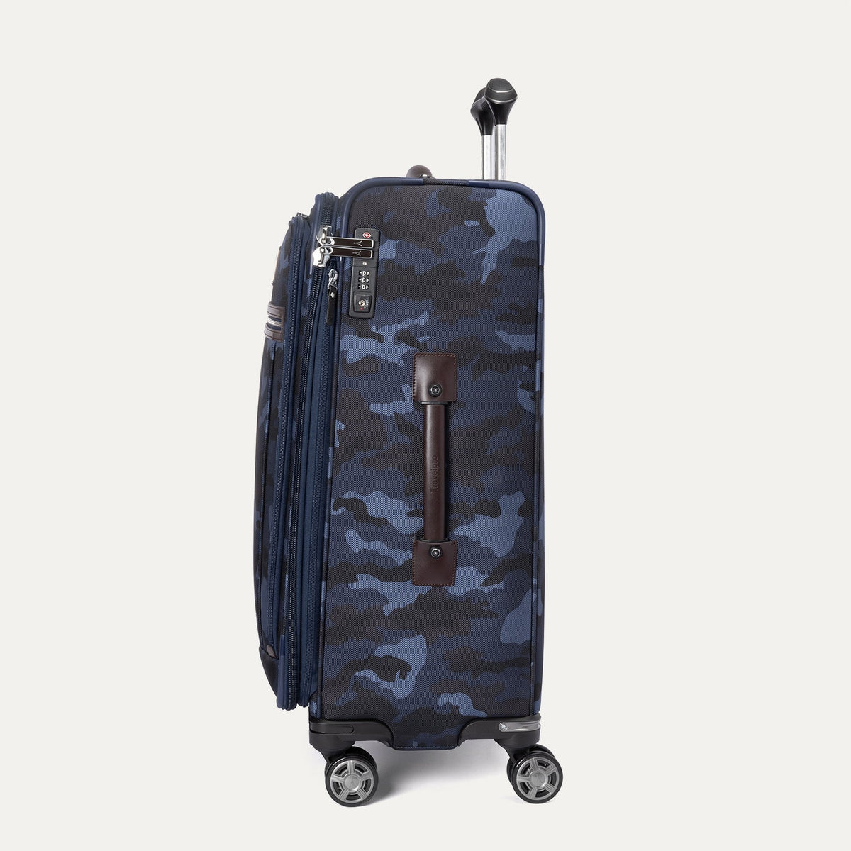 On the Move - Platinum® Elite Weekender Bag / Medium Check-In Set