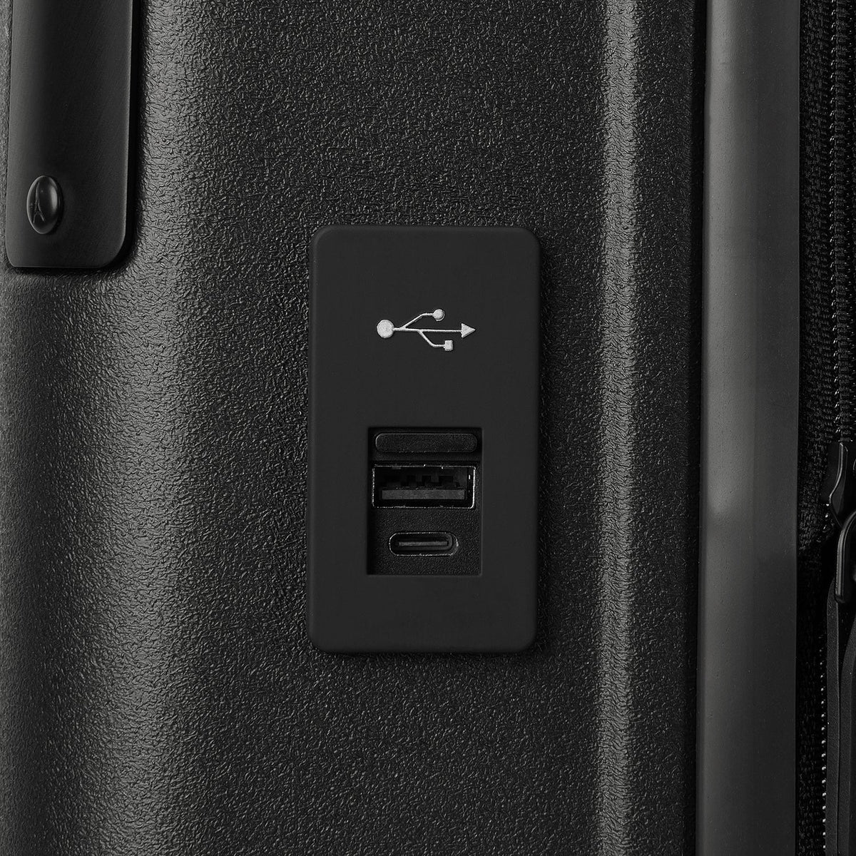 Platinum® Elite Carry-On Hardside Spinner