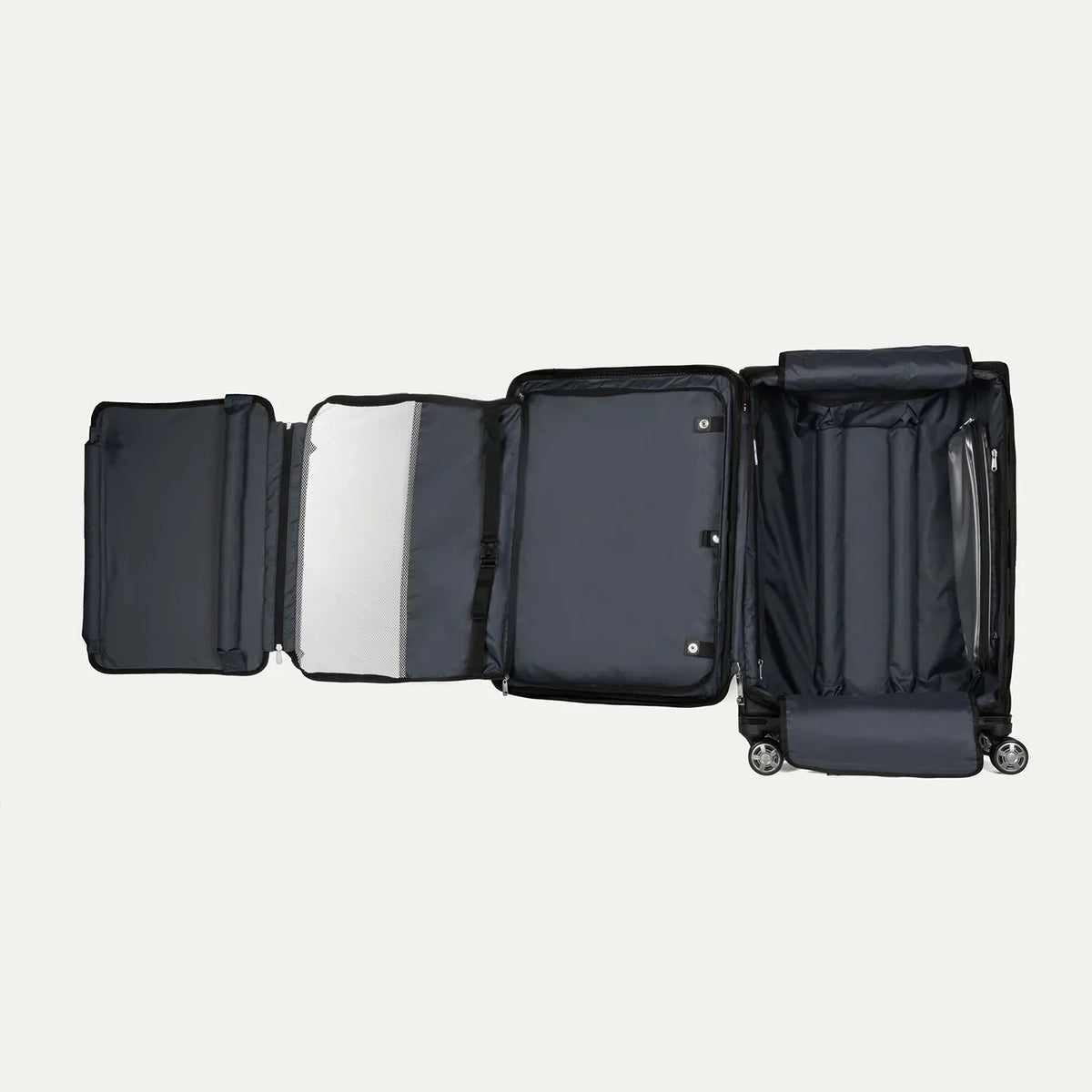 Platinum® Elite Medium Check-In Spinner