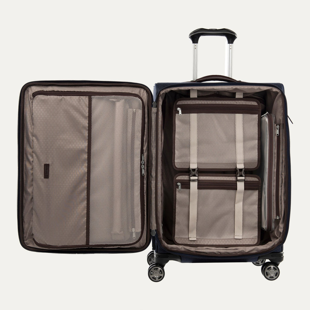 Platinum® Elite Medium Check-In Spinner