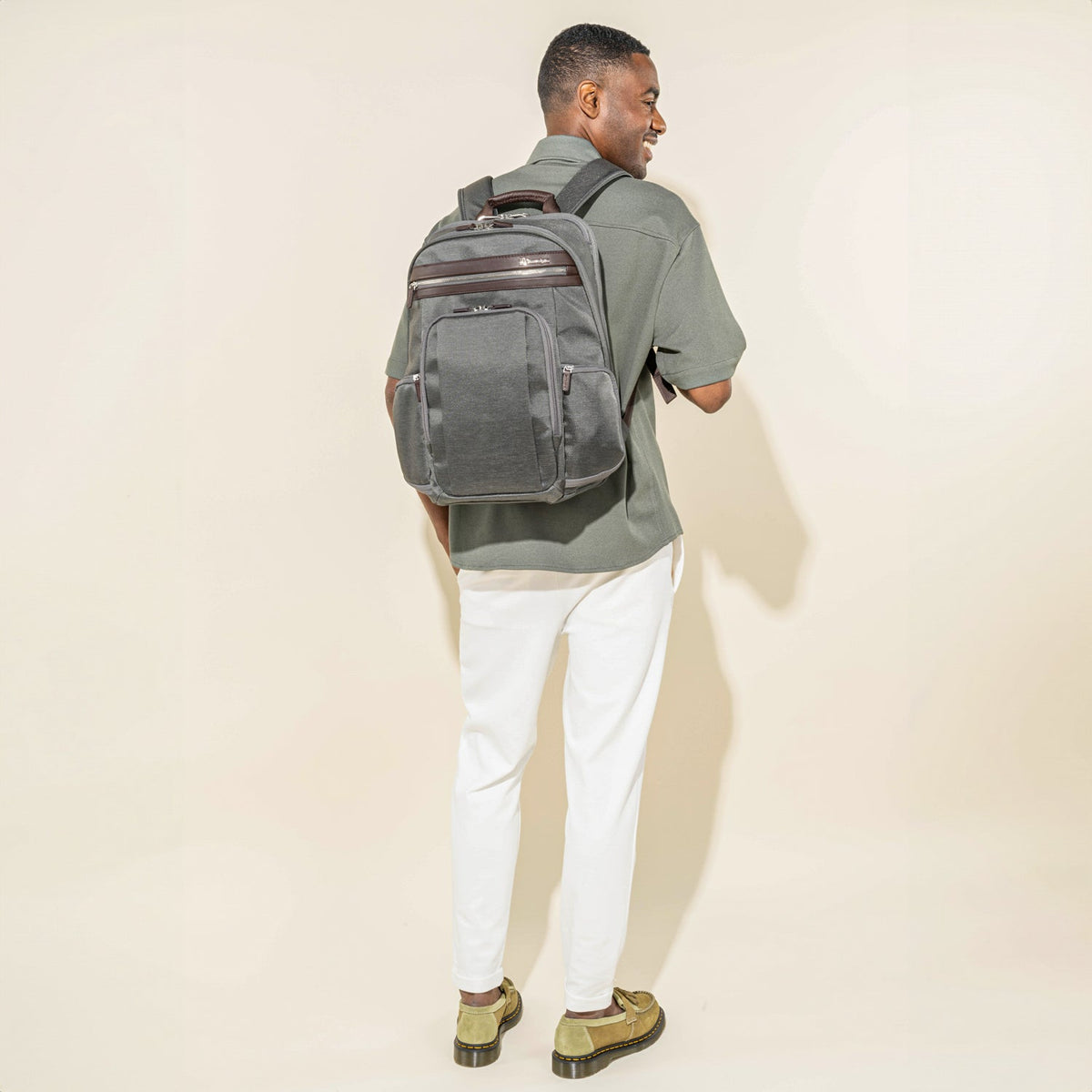 Platinum® Elite Business Laptop Backpack 27L