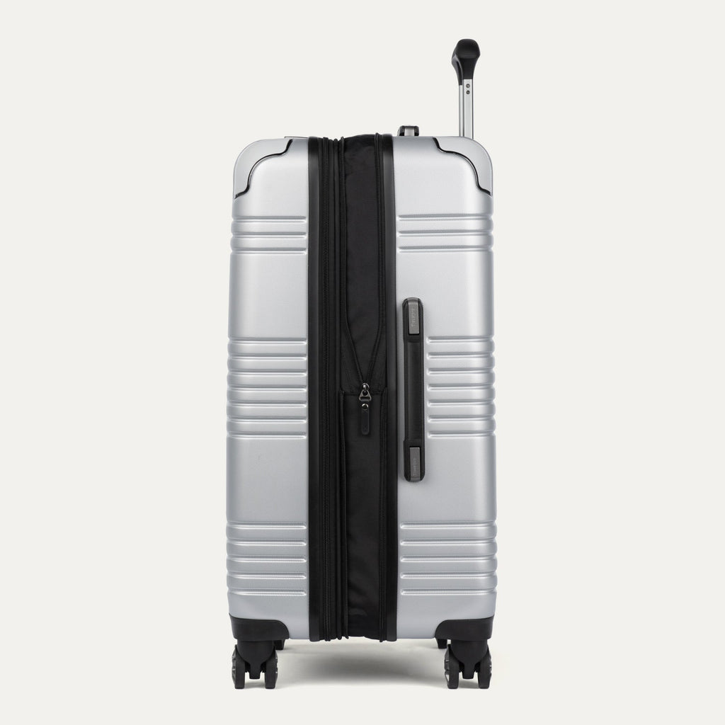 Roundtrip® Medium Check-in Expandable Spinner