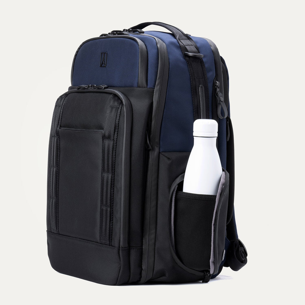 Versapack+ Medium Check-in Spinner / Travelpro® Altitude™ Large Backpack Set